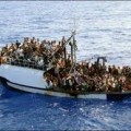 Immigrés essayant de ralier Lampedusa Immigrés essayant de ralier Lampedusa